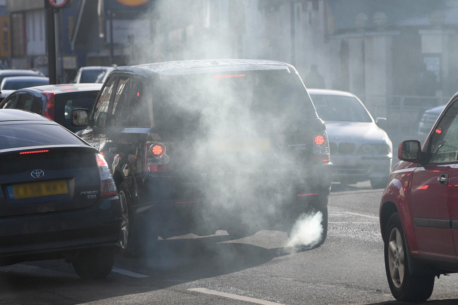 Автомобили сильно влияют на окружающую среду