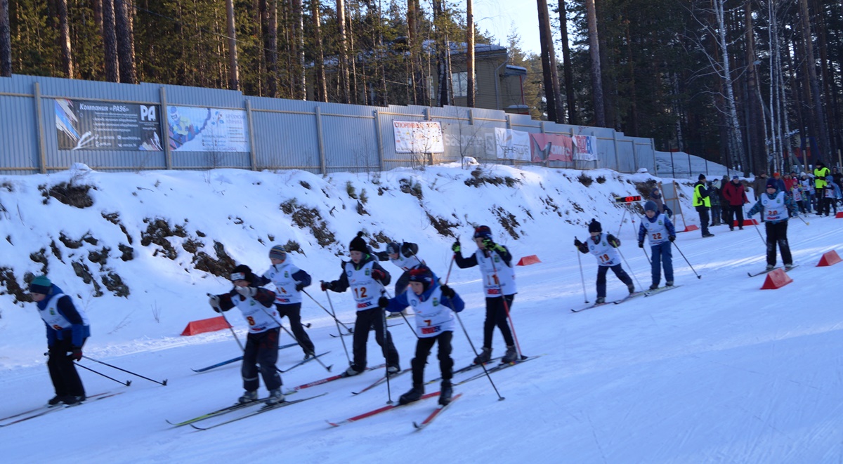 В разгар зимы возросла и частота проведения соревнований по лыжным гонкам