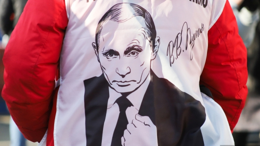 Больше половины россиян хотят видеть Владимира Путина снова президентом страны