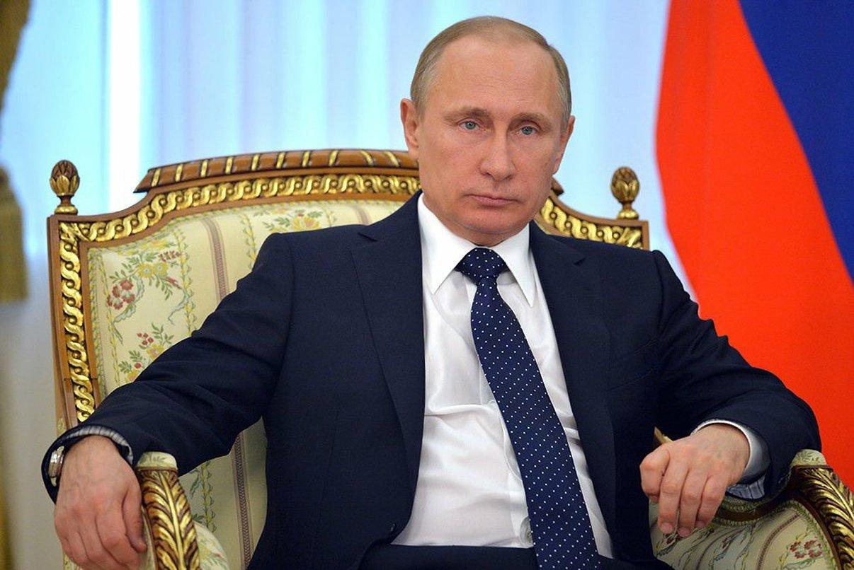 Путин расширил полномочия губернаторов для борьбы с коронавирусом