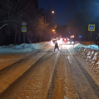 Пешеход пострадал на пешеходном переходе в Берёзовском