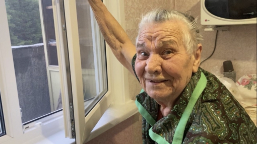 Евгении Ефимовне 92 года, живёт в Доме ветеранов 20 лет