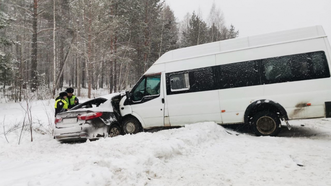 На 22-м километре дороги «Екатеринбург-Реж-Алапаевск» произошло смертельное ДТП