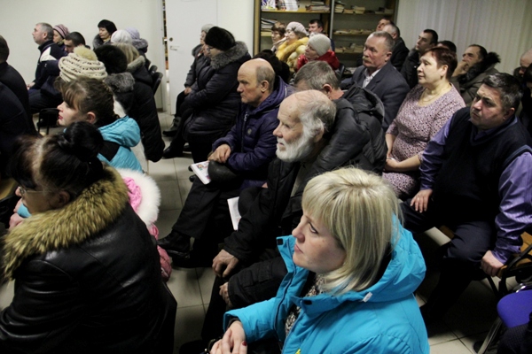 Жители поселка Сарапулка на отчете мэра Берёзовского городского округа