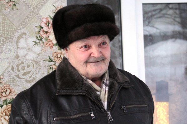 Старшего по ул. Ленина в Старопышминске знают и зачастую именно к нему идут со своими проблемами