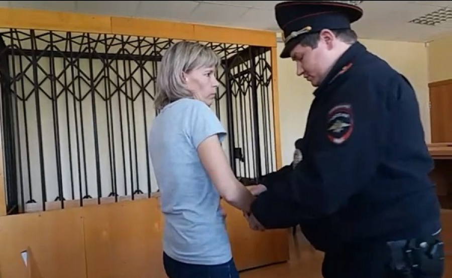 Арест Елены Филатовой 26 июля после приговора Берёзовского городского суда 